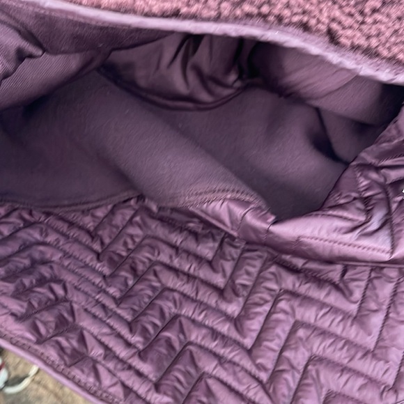 NWT Athleta Cozy Sherpa Sweatshirt - Picture 6 of 7